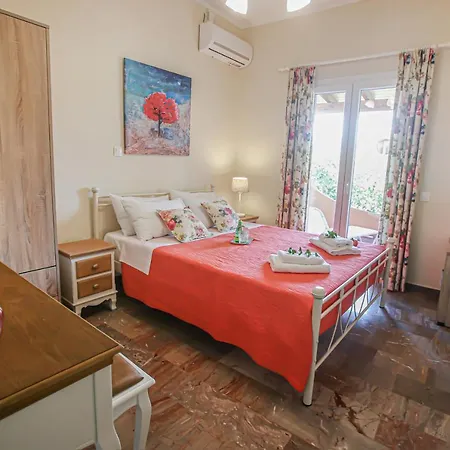 Navigator - Bed & Breakfast Acharavi (Corfu)