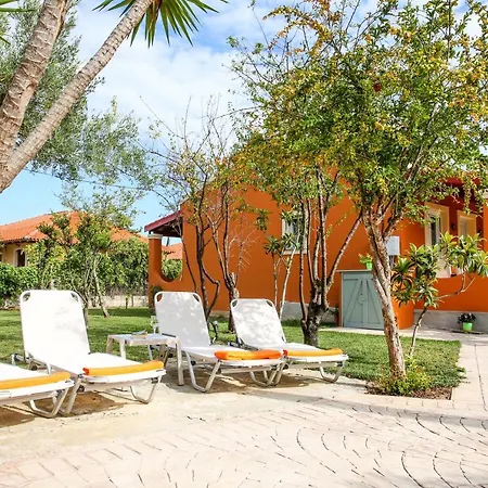 ベッド・アンド・ブレックファスト Navigator - 4*