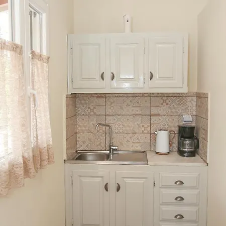 Navigator - ベッド・アンド・ブレックファスト 4*